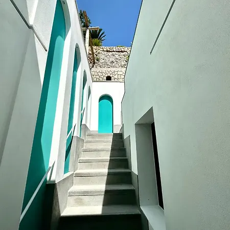 Nira - Smart & Luxury Praiano